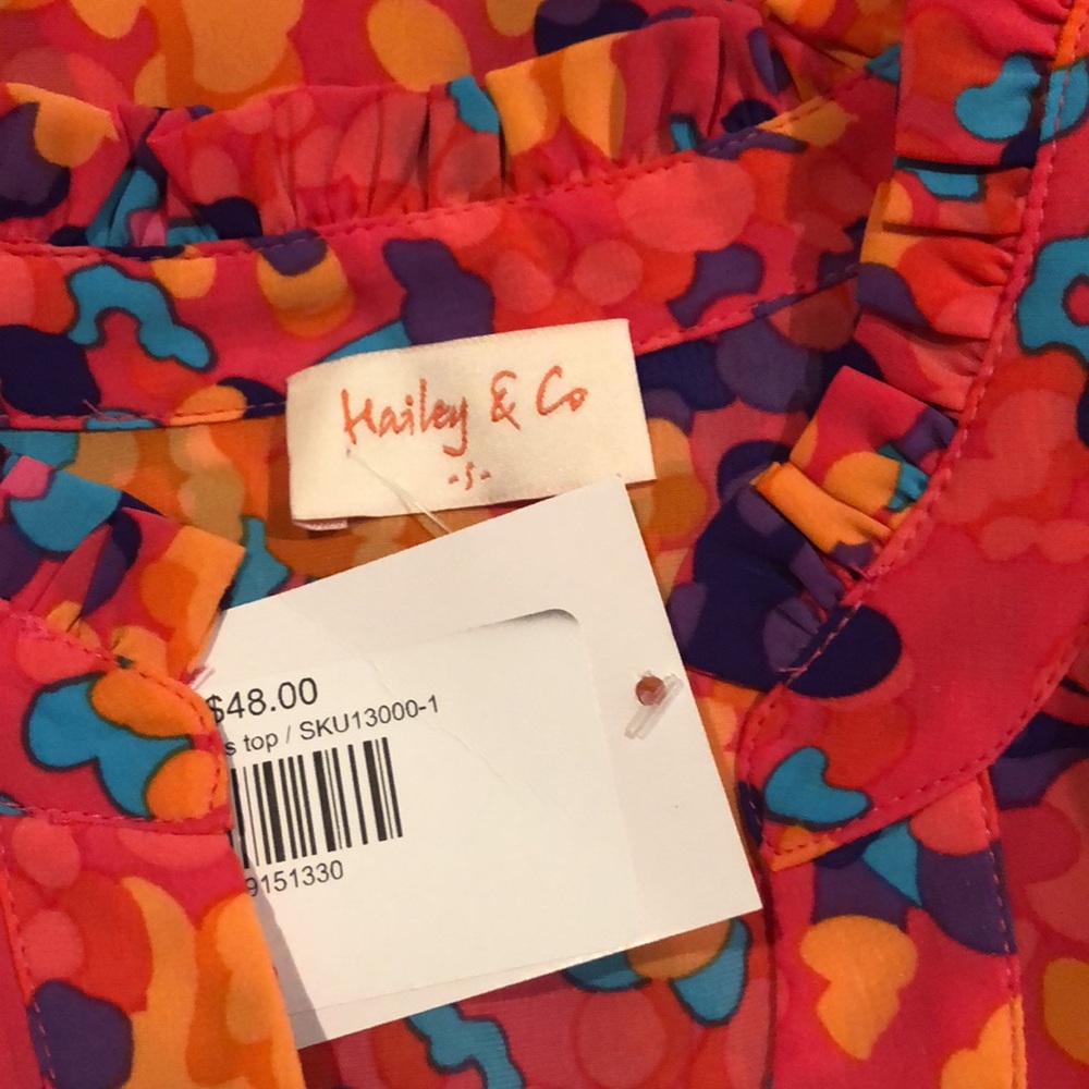 Hailey & Co Top - Picture 7 of 7